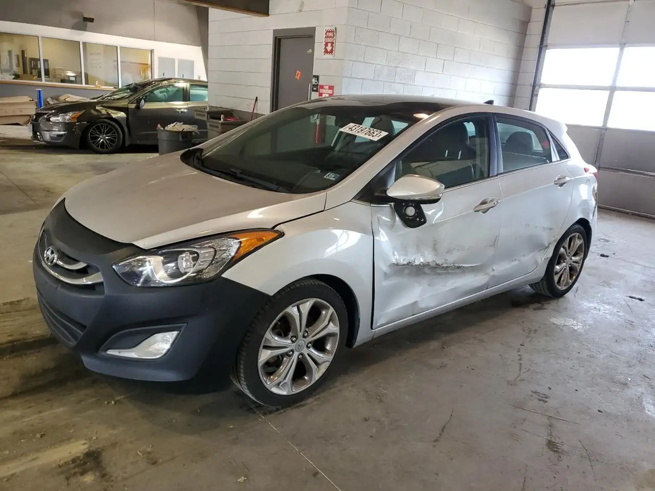 Photo of 2013 Hyundai Elantra