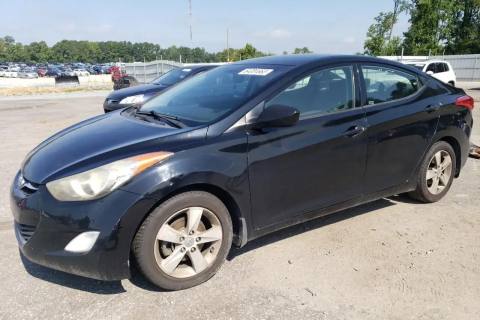 Photo of 2013 Hyundai Elantra