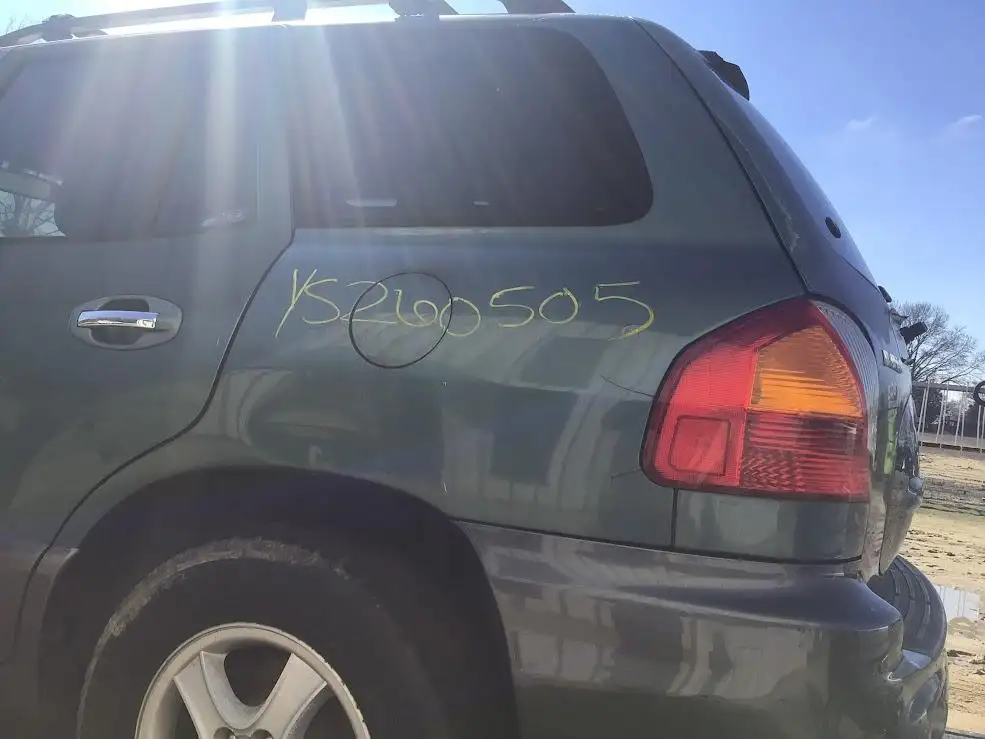 Photo of 2002 Hyundai Santa Fe