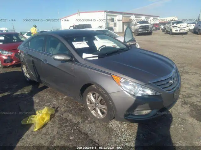 Photo of 2013 Hyundai Sonata