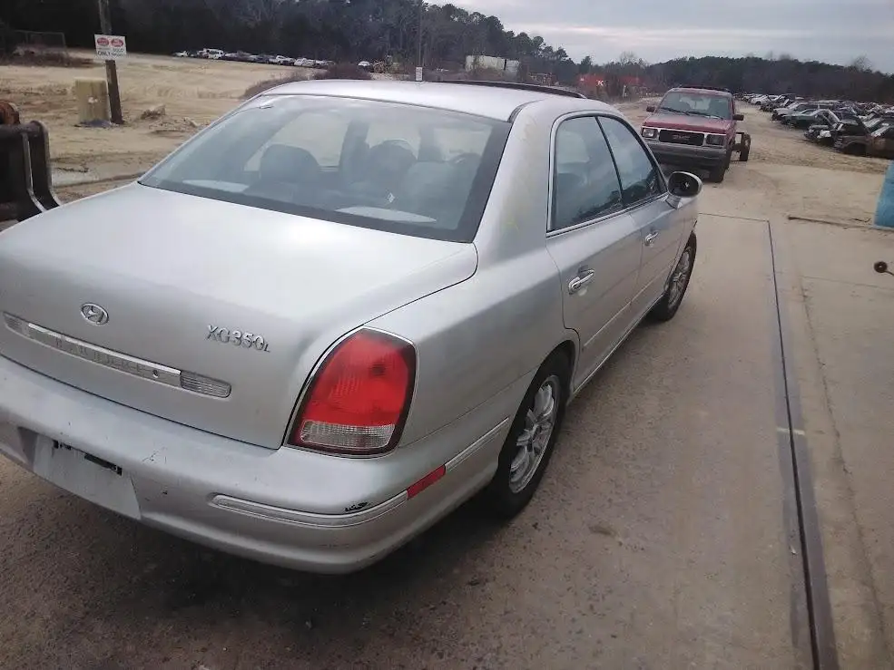 Photo of 2002 Hyundai Xg Series