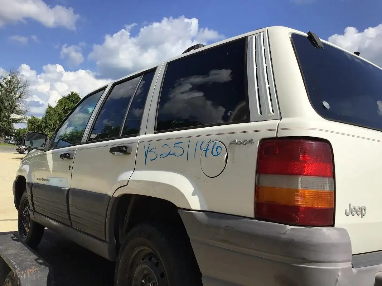 Photo of 1996 Jeep Grand Cherokee