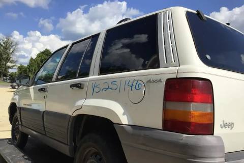 Photo of 1996 Jeep Grand Cherokee