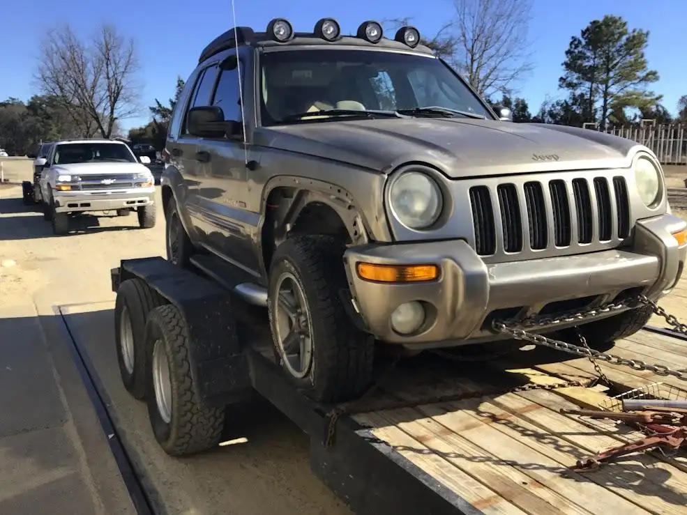 Photo of 2003 Jeep Liberty