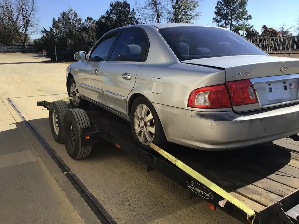 Photo of 2005 Kia Optima