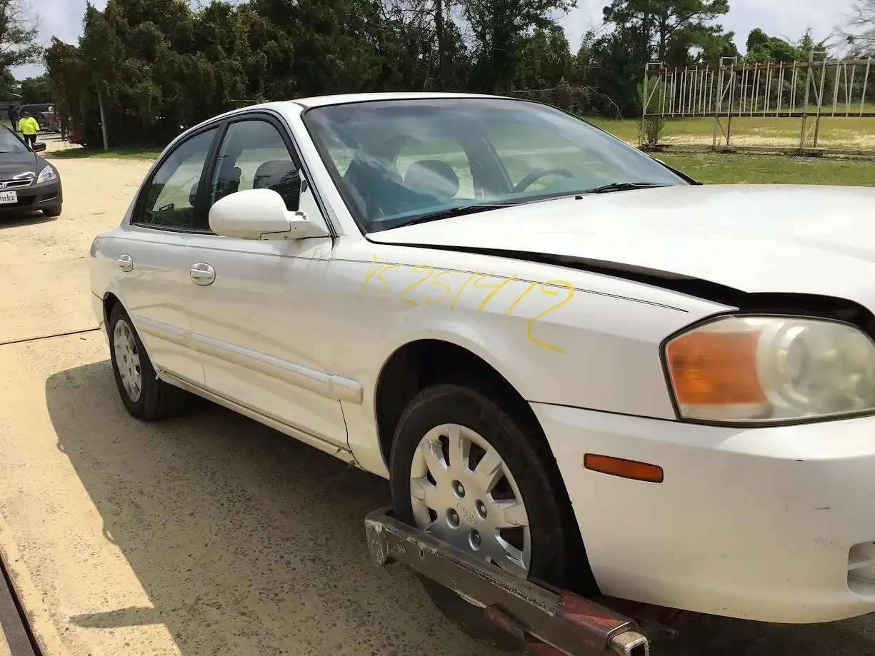Photo of 2004 Kia Optima