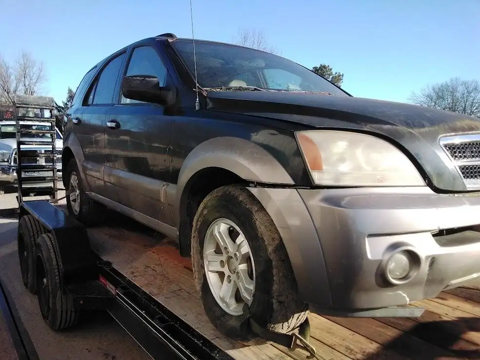Photo of 2005 Kia Sorento
