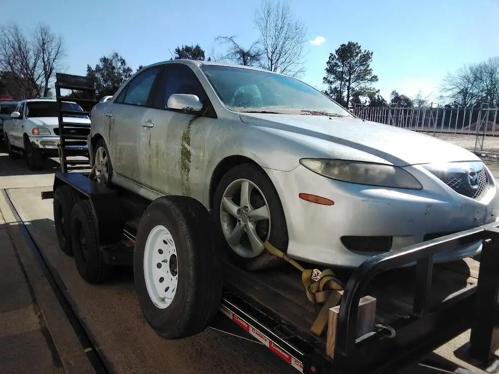 Photo of 2004 Mazda Mazda 6