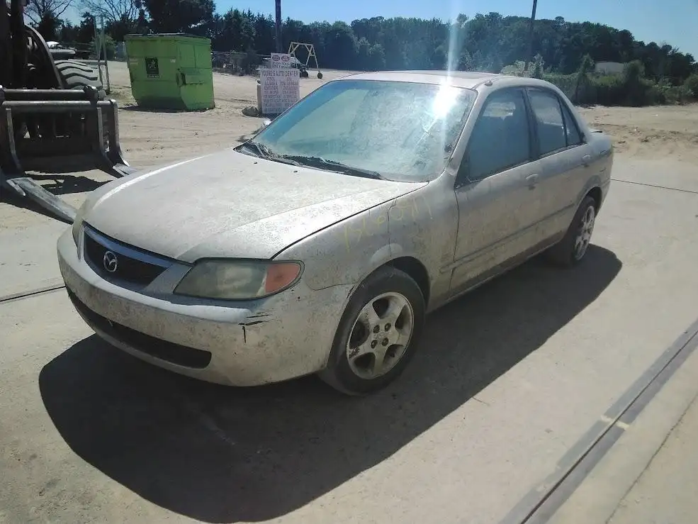Photo of 2001 Mazda Mazda Protege