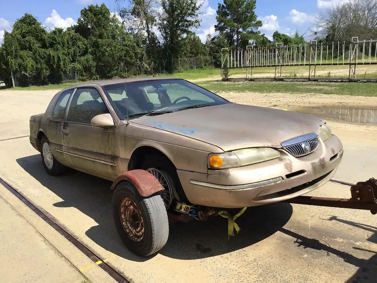 Photo of 1996 Mercury Cougar