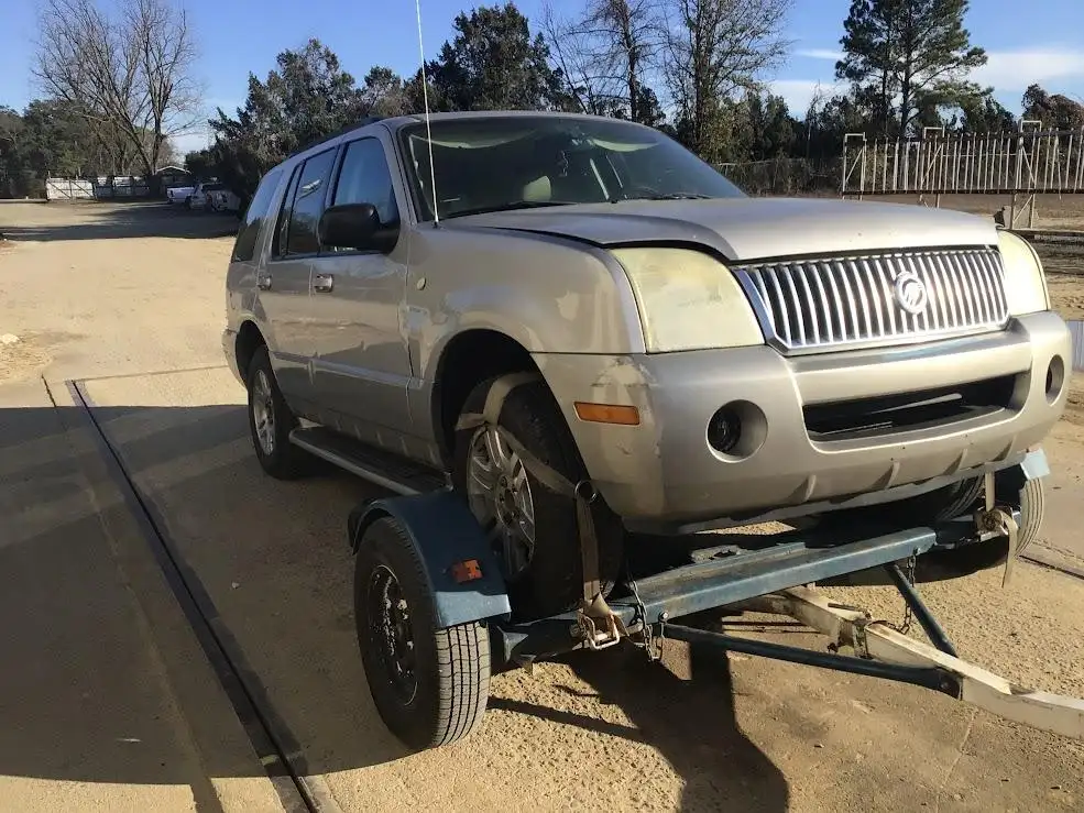 Photo of 2003 Mercury Mountaineer