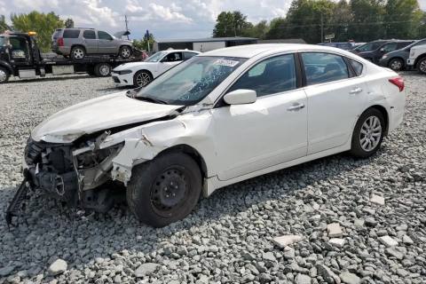 Photo of 2016 Nissan Altima