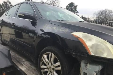 Photo of 2010 Nissan Altima