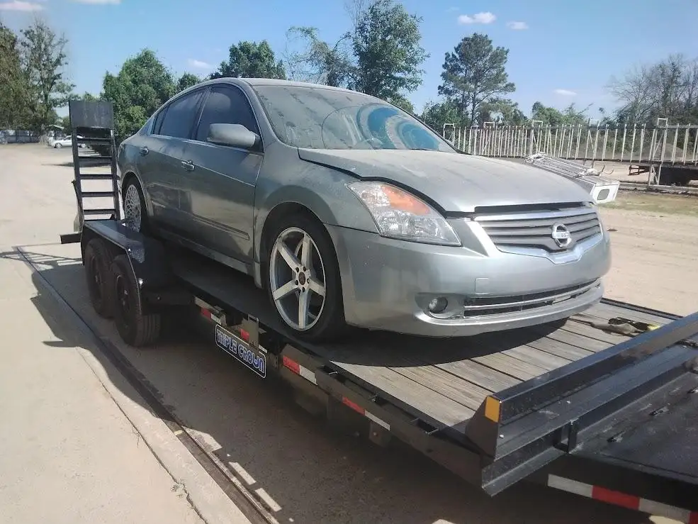 Photo of 2008 Nissan Altima