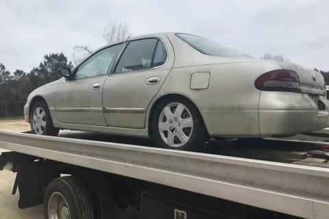 Photo of 1996 Nissan Altima