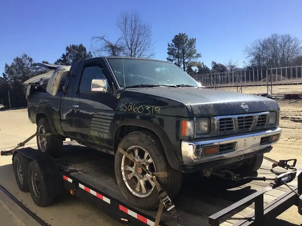 Photo of 1993 Nissan Nissan Pickup