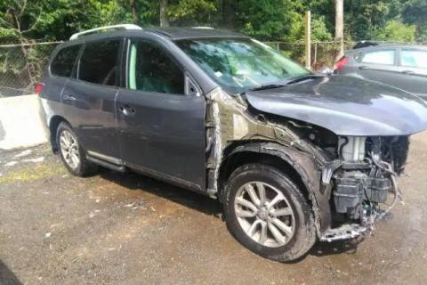 Photo of 2013 Nissan Pathfinder
