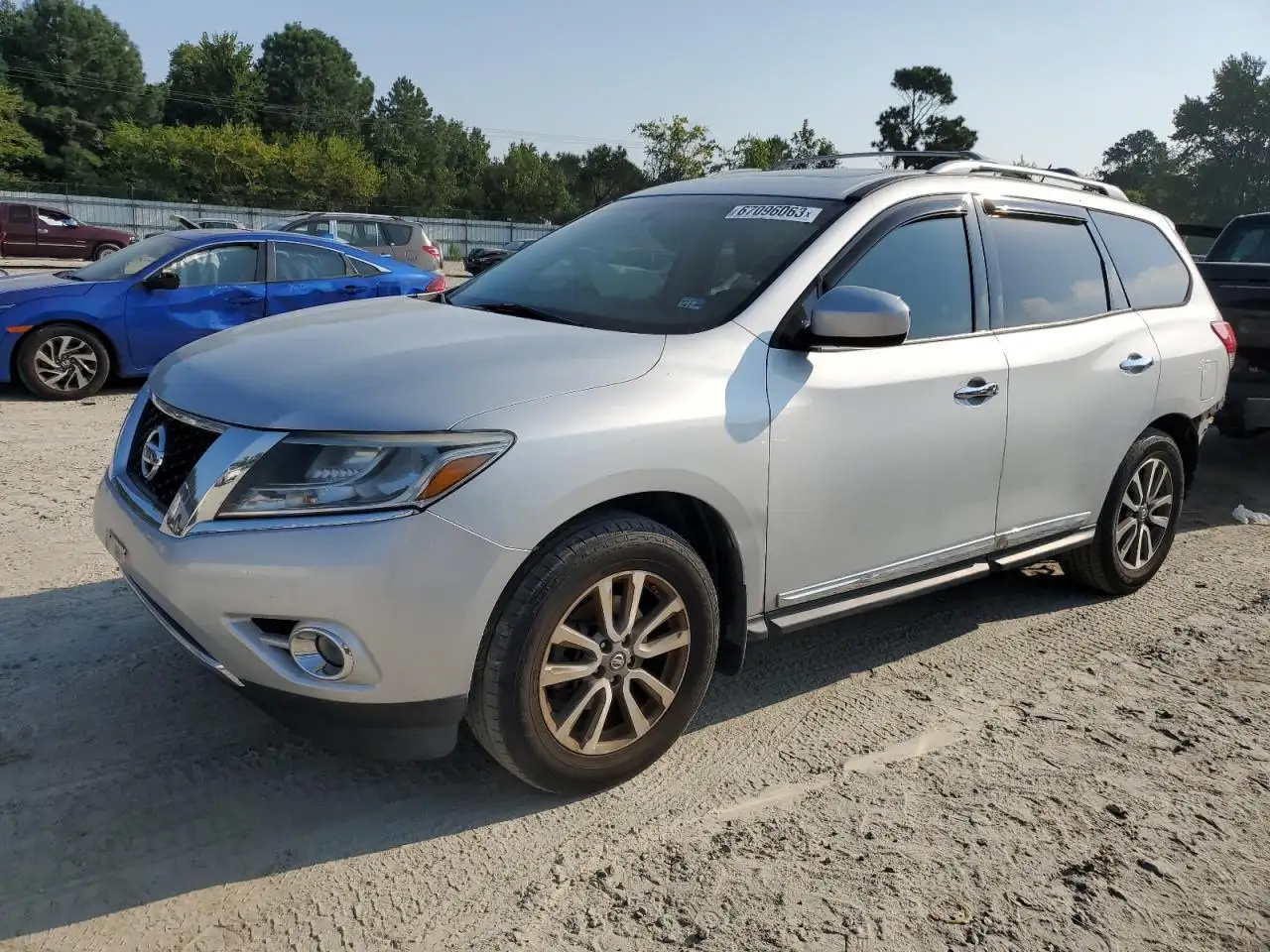 Photo of 2013 Nissan Pathfinder