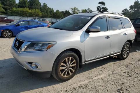 Photo of 2013 Nissan Pathfinder