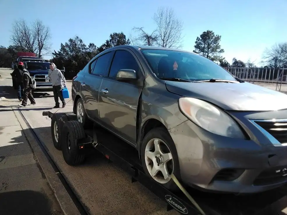 Photo of 2014 Nissan Versa