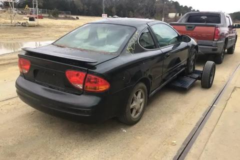 Photo of 2001 Oldsmobile Alero