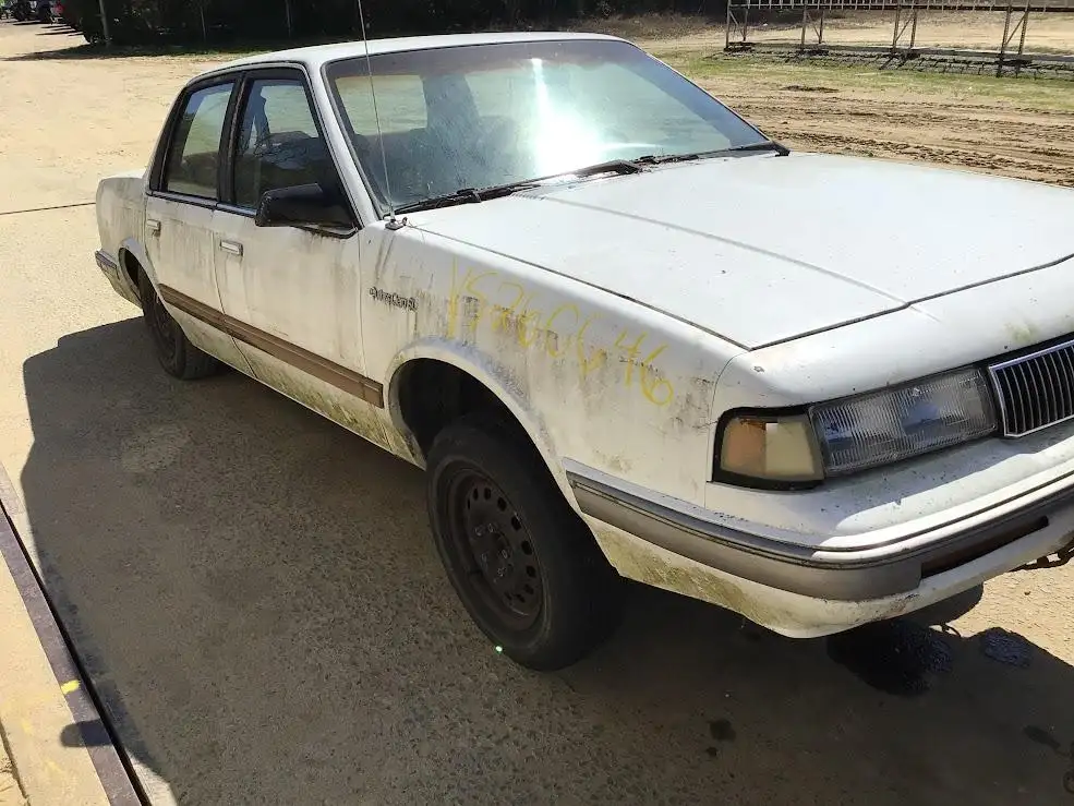 Photo of 1995 Oldsmobile Ciera