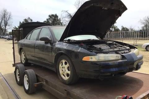 Photo of 1999 Oldsmobile Intrigue