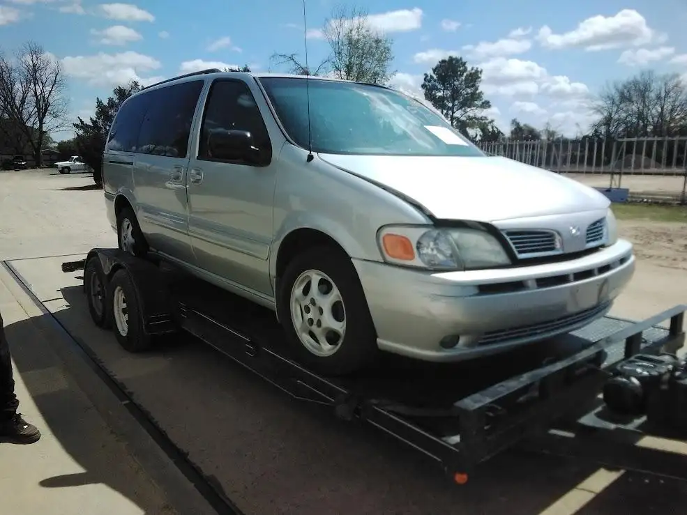 Photo of 2003 Oldsmobile Silhouette