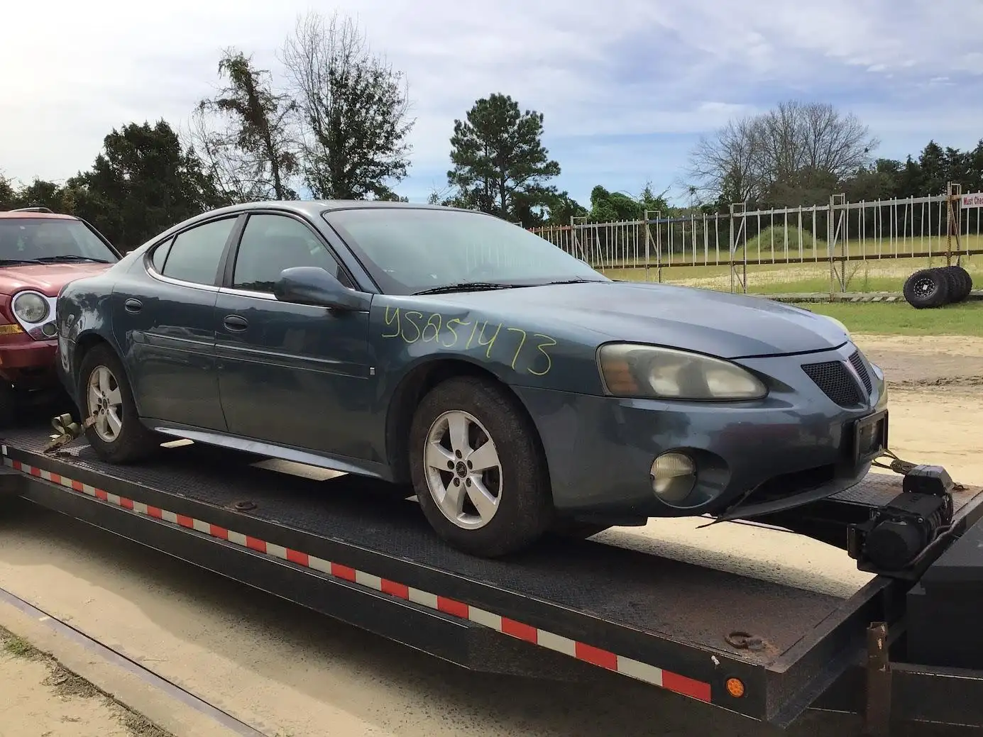 Photo of 2006 Pontiac Grand Prix