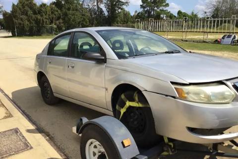 Photo of 2005 Saturn Ion
