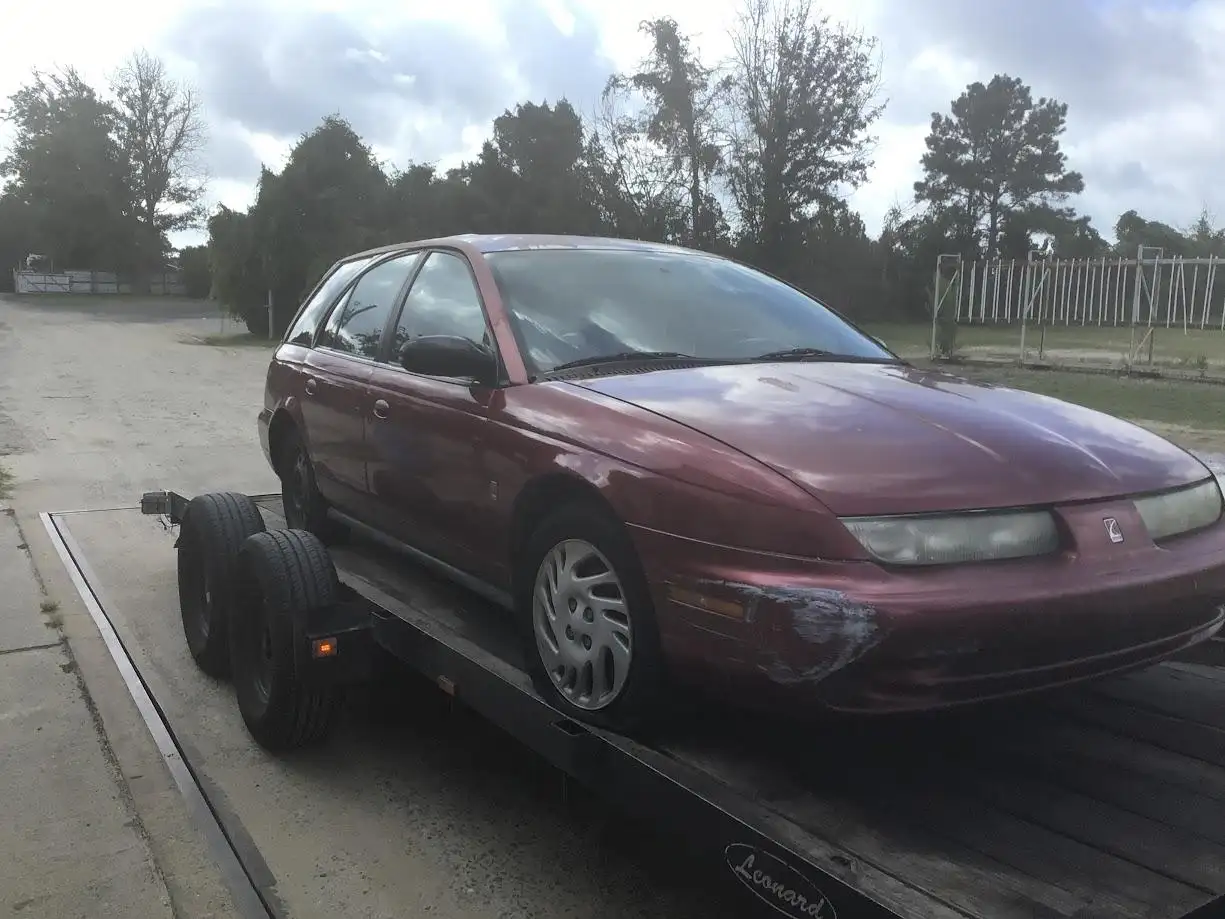 Photo of 1998 Saturn Saturn S Series