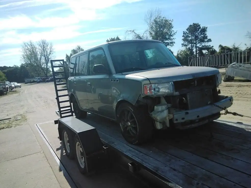 Photo of 2006 Scion Scion Xb