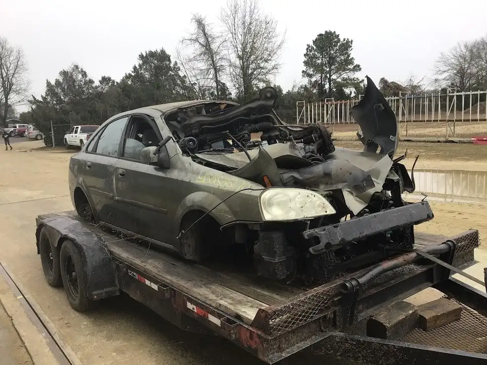 Photo of 2004 Suzuki Forenza