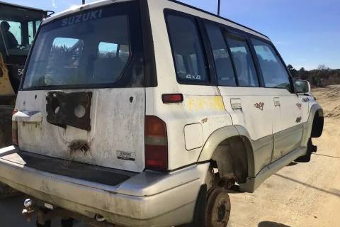 Photo of 1998 Suzuki Sidekick