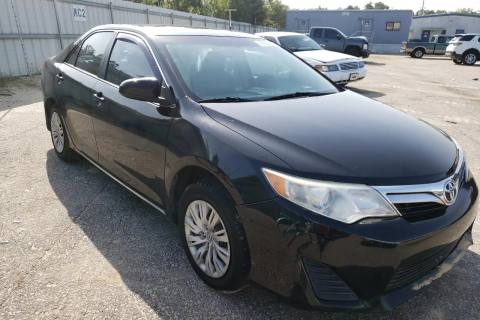 Photo of 2014 Toyota Camry