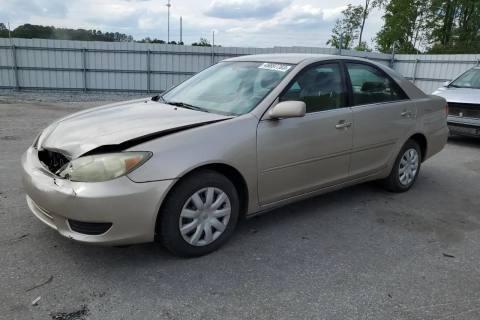Photo of 2005 Toyota Camry