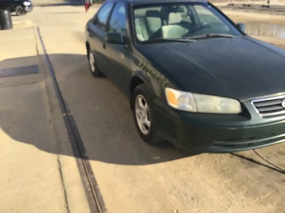 Photo of 2000 Toyota Camry
