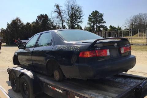 Photo of 2000 Toyota Camry