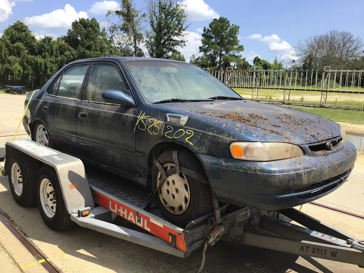 Photo of 1998 Toyota Corolla