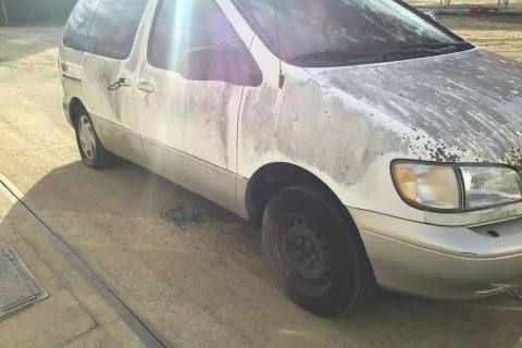 Photo of 2000 Toyota Sienna