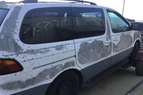 Photo of 1998 Toyota Sienna