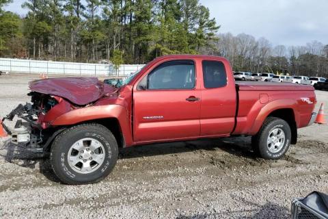 Photo of 2005 Toyota Tacoma