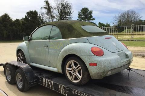 Photo of 2005 Volkswagen Beetle