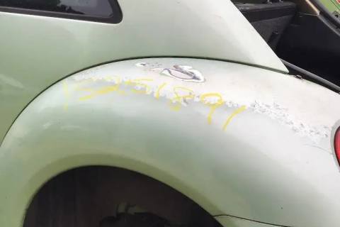 Photo of 2002 Volkswagen Beetle