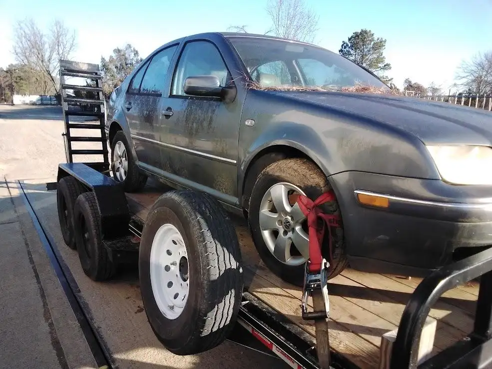 Photo of 2004 Volkswagen Jetta