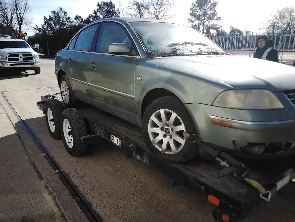 Photo of 2002 Volkswagen Passat
