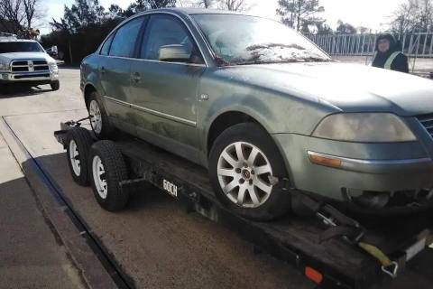 Photo of 2002 Volkswagen Passat