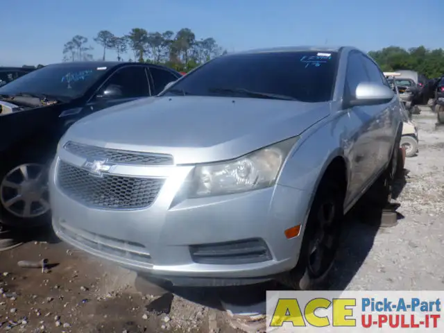 Photo of 2013 Chevrolet Cruze