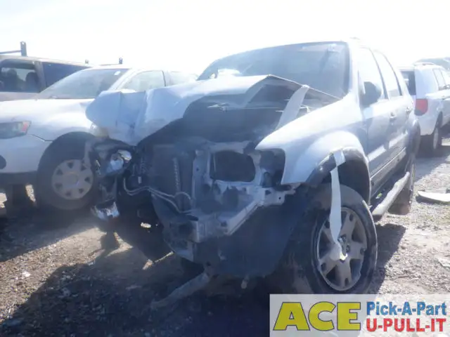 Photo of 2004 Ford Escape