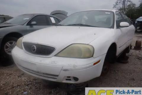 Photo of 2004 Ford Sable
